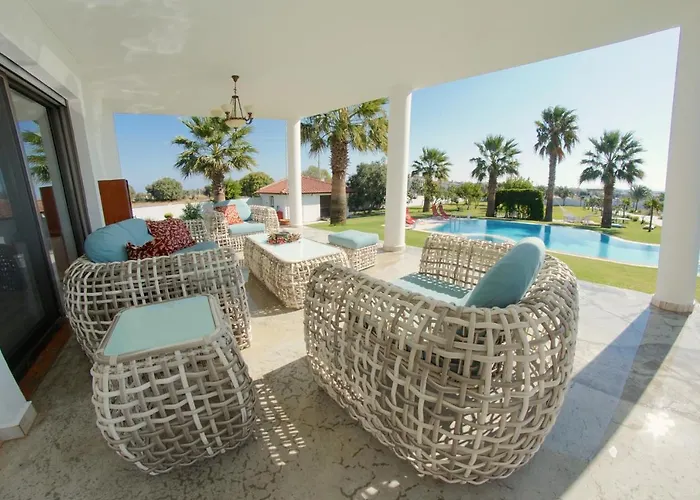 Villa Alashato *