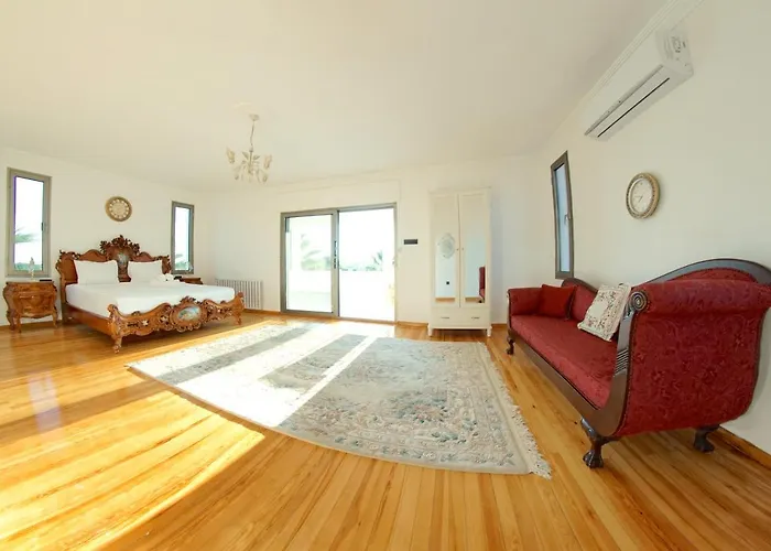 Villa Alashato *