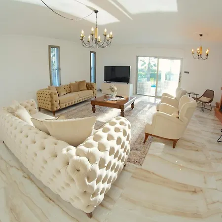 Alashato Villa Alacati